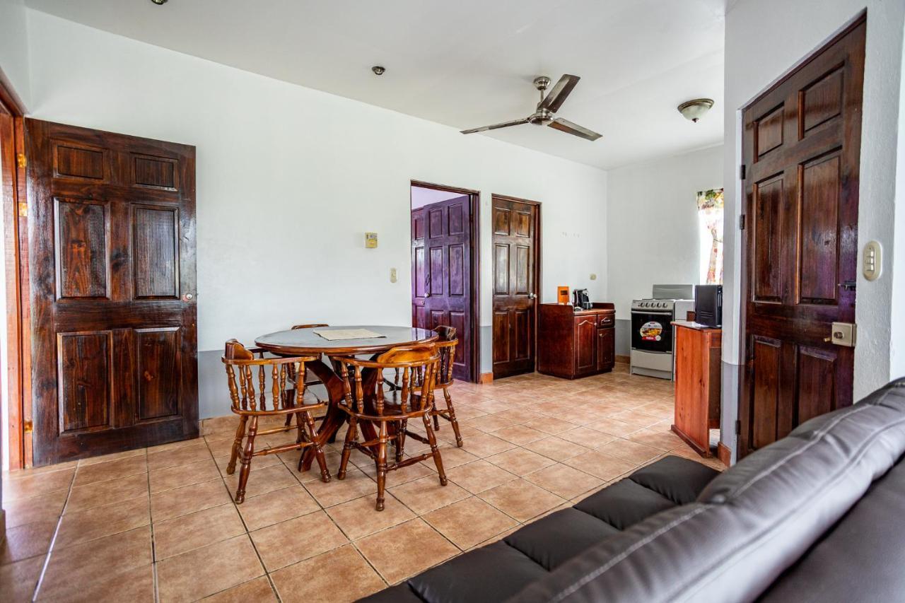 Hotel El Rancho Quepos Ngoại thất bức ảnh