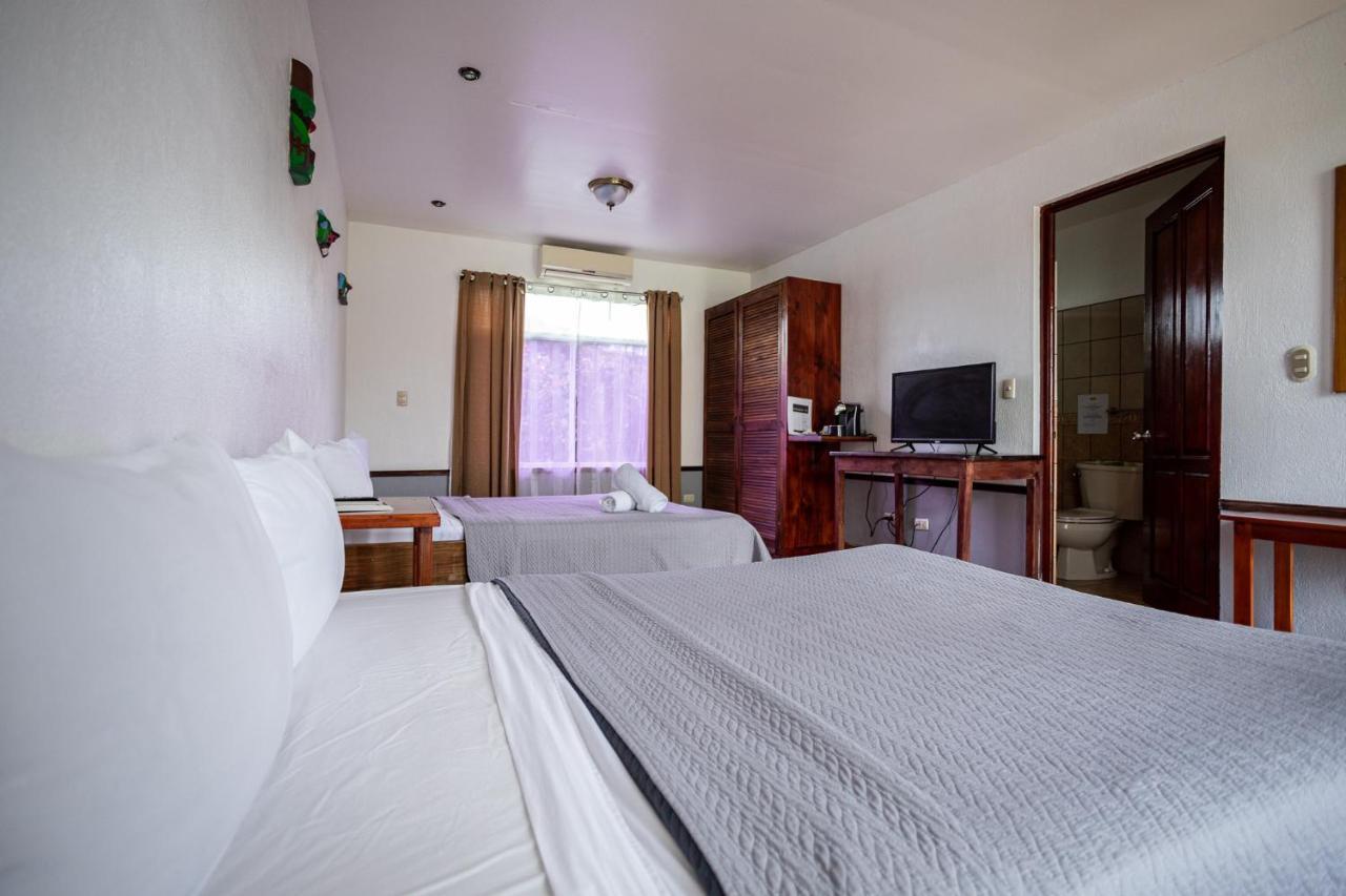 Hotel El Rancho Quepos Ngoại thất bức ảnh