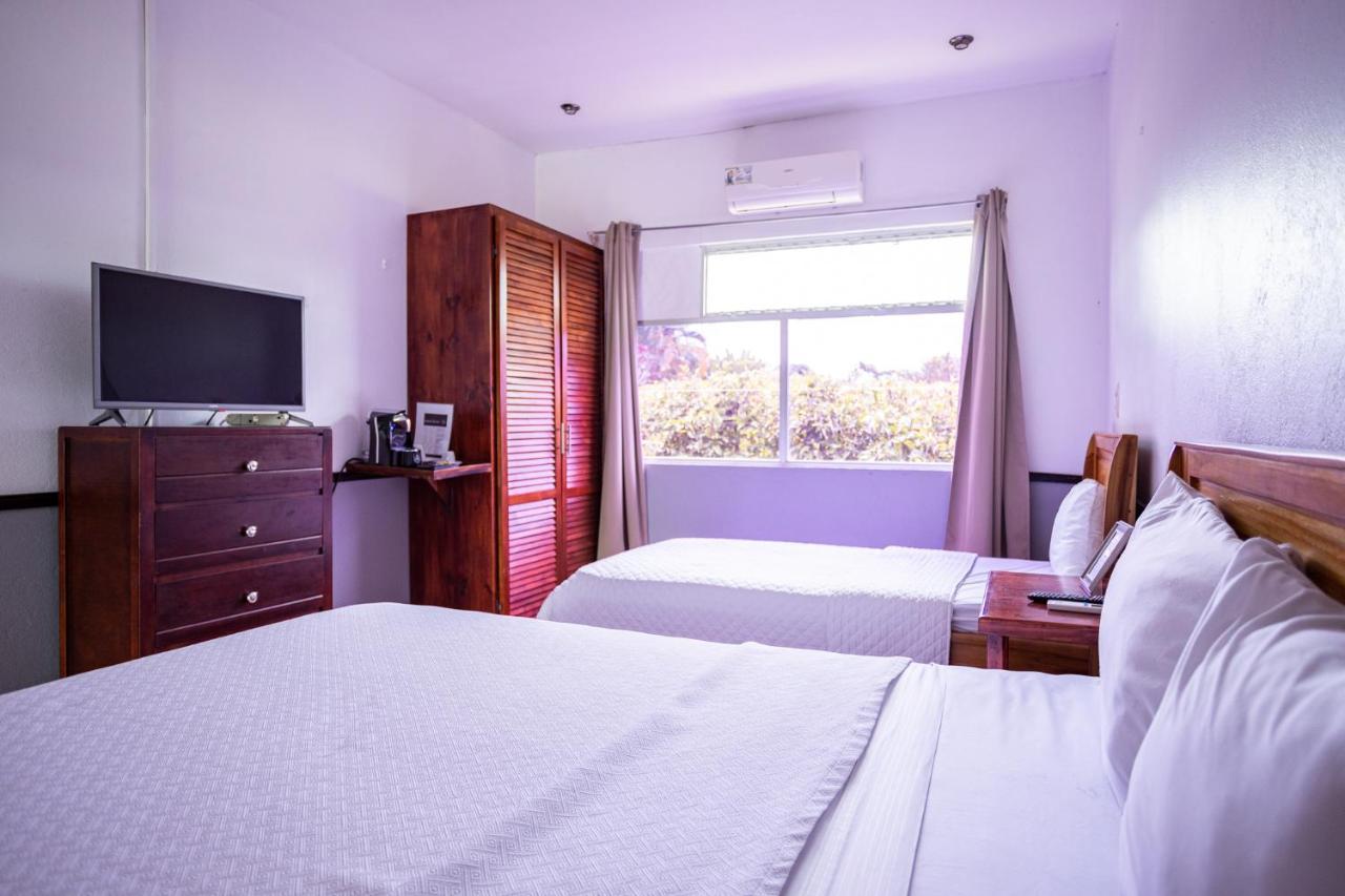 Hotel El Rancho Quepos Ngoại thất bức ảnh