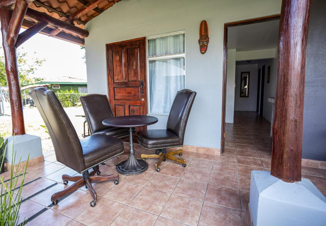 Hotel El Rancho Quepos Ngoại thất bức ảnh